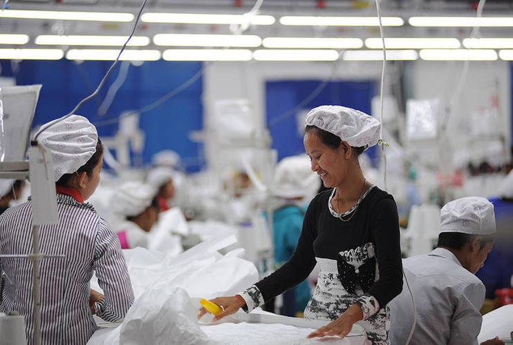 大龄工人雇主责任险投保指南 人力资源公司、纺织与玩具工厂的风险管理策略